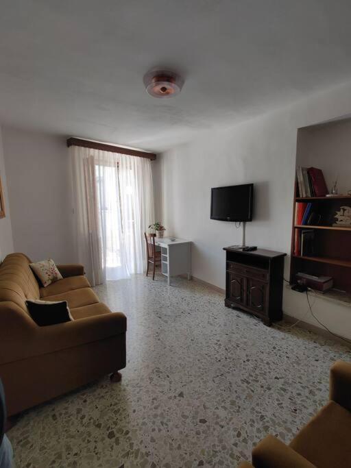 Casa Vacanza Pacentro Luaran gambar